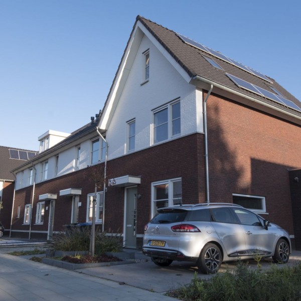 11 woningen Hernen